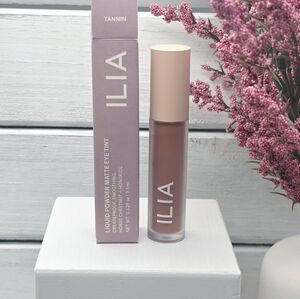 Ilia Liquid Powder Matte Eye Tint